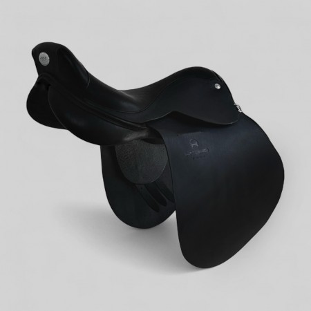 Lux High Goal Saddle
