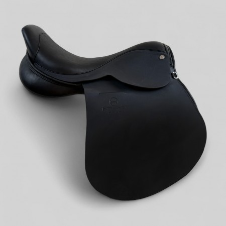 Lux High Goal Saddle