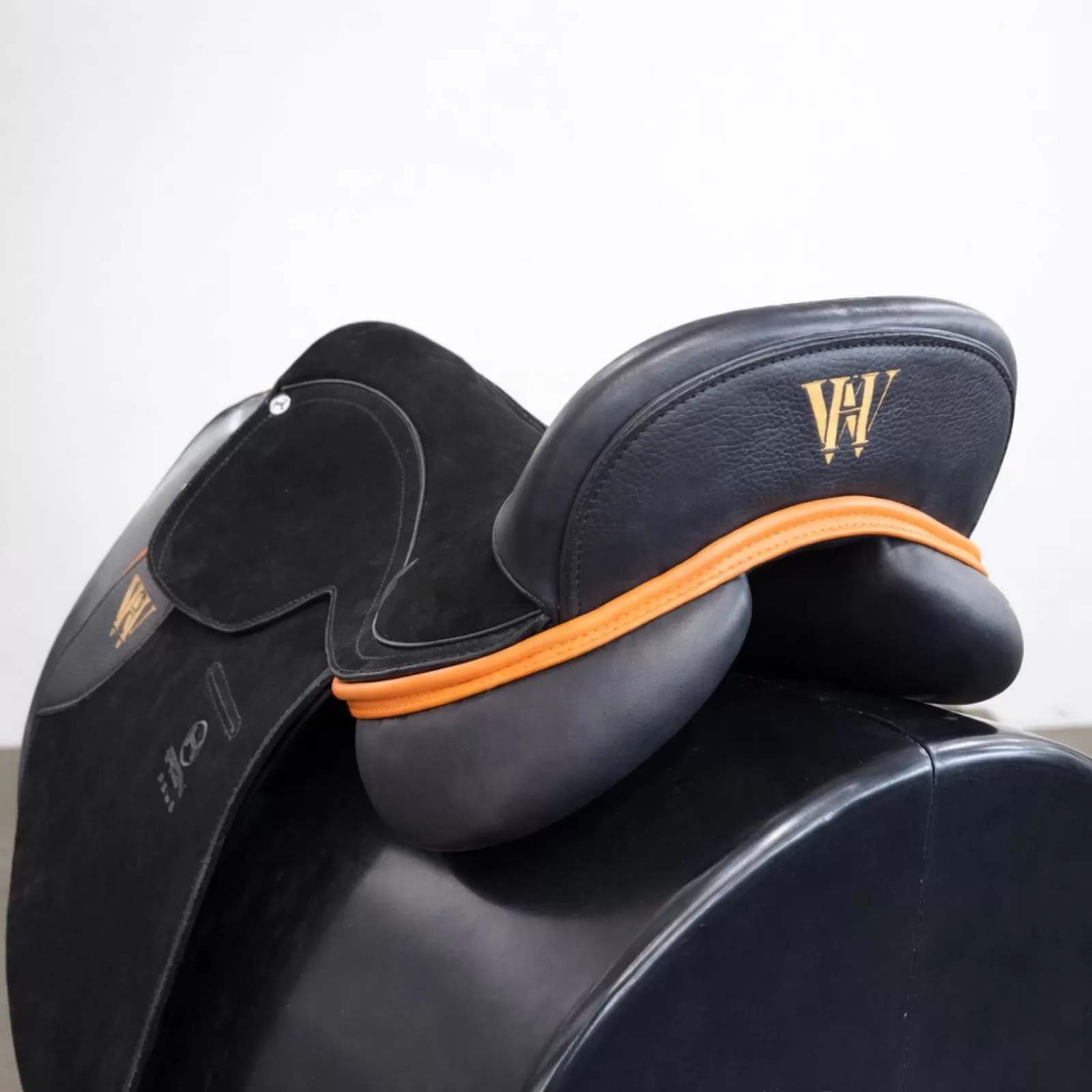 Custom High Goal Polo Saddle Custom High Goal Polo Saddle