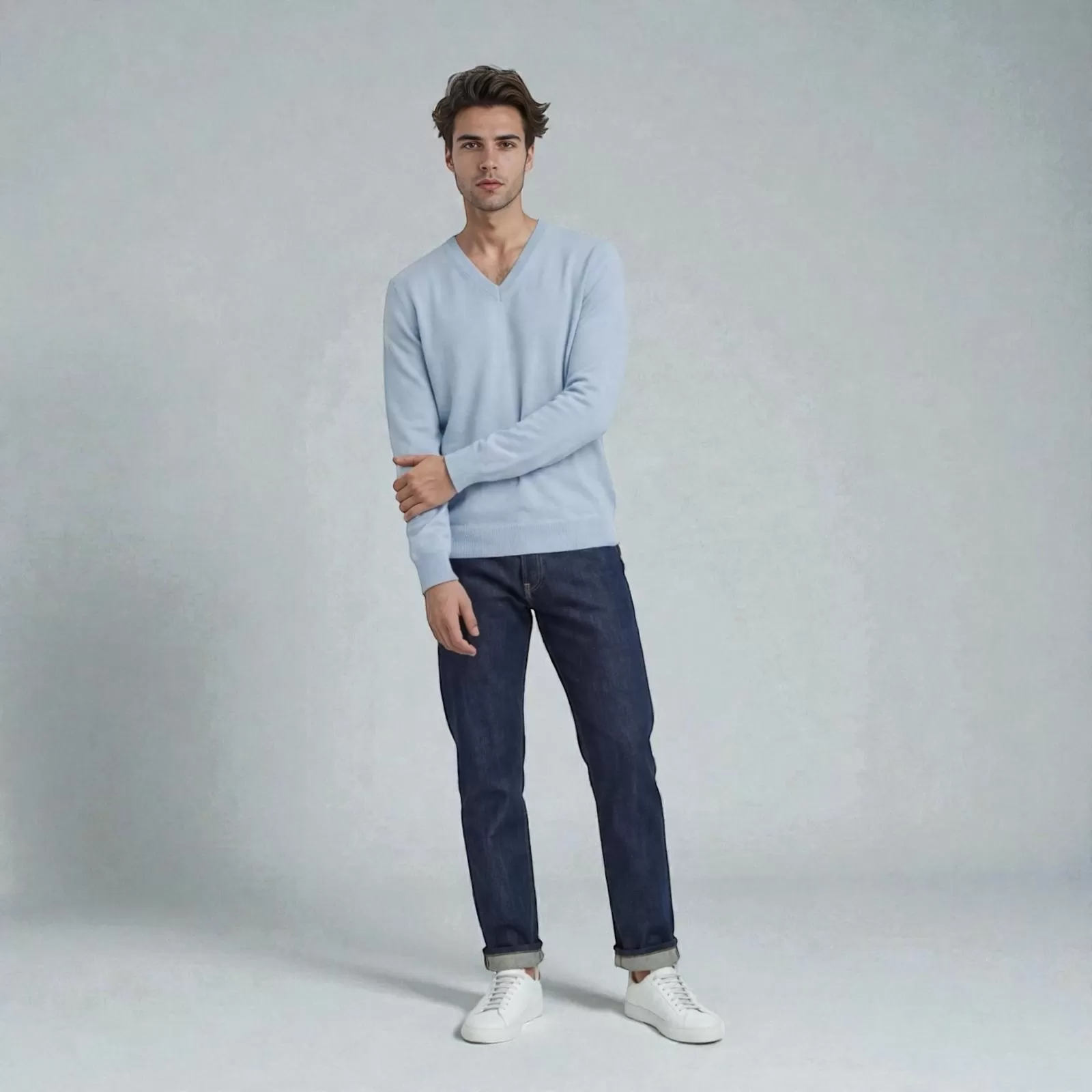 Cashmere V-Neck Light Blue Cashmere V-Neck Light Blue