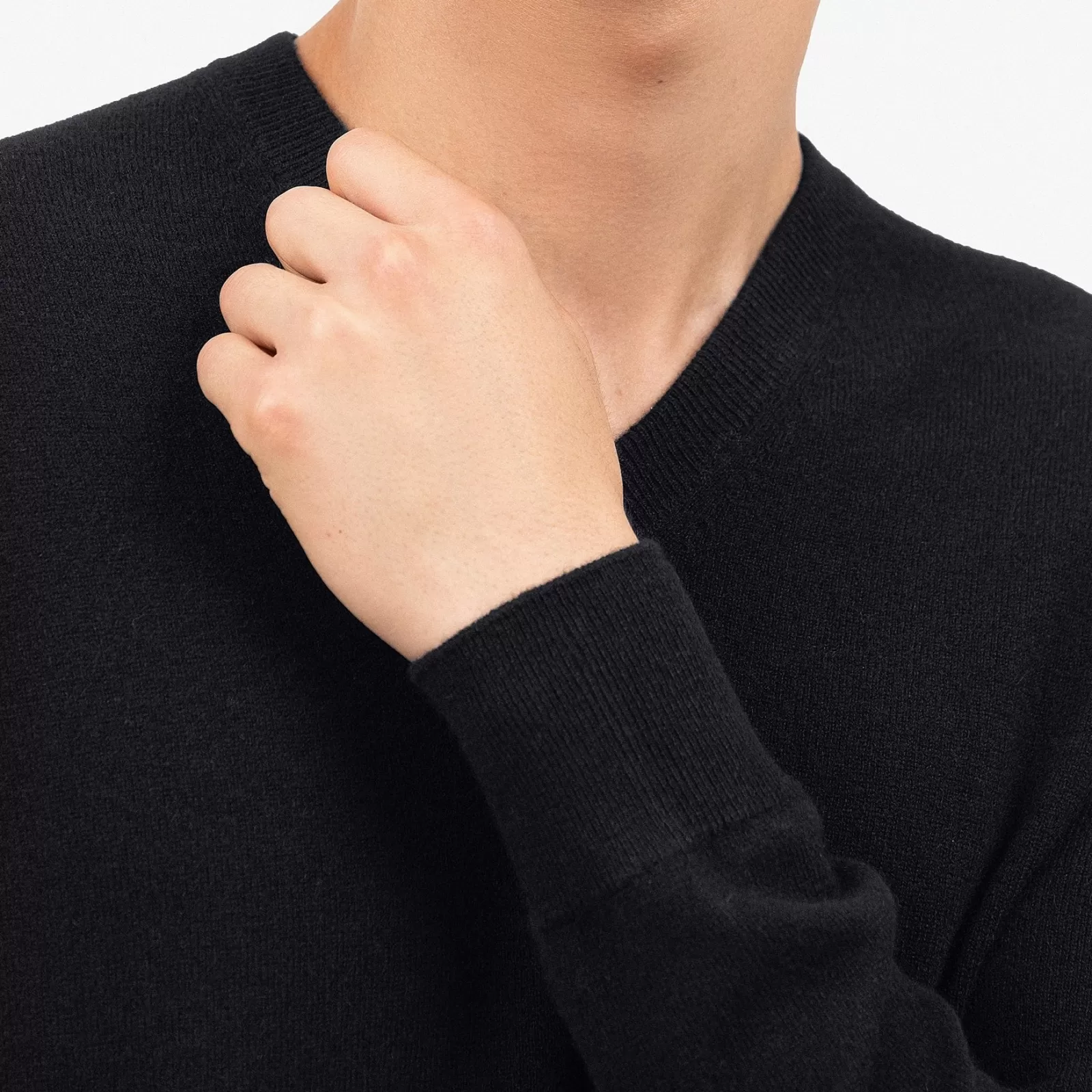 Cashmere V-Neck Black Cashmere V-Neck Black