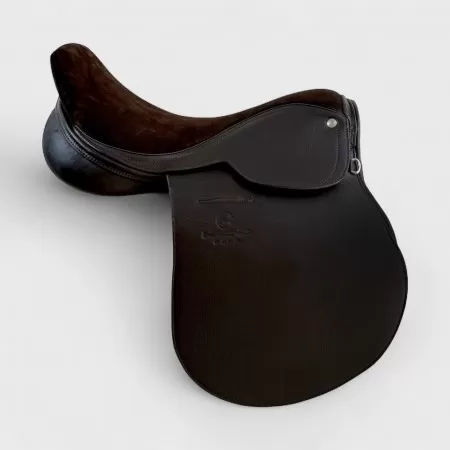 Two Tone Saddle