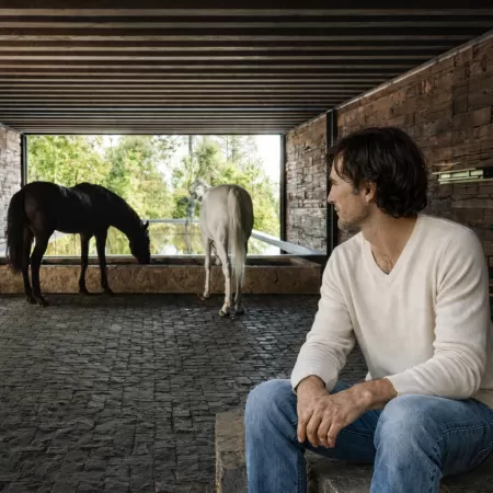 Cashmere V-Neck Light Beige Cashmere V-Neck Light Beige