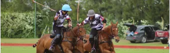 KRONO POLO PRESENT IN THE TRIPLE CORONA KRONO POLO PRESENT IN THE TRIPLE CORONA